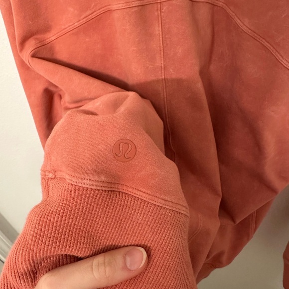 Lululemon crew neck - Picture 7 of 7